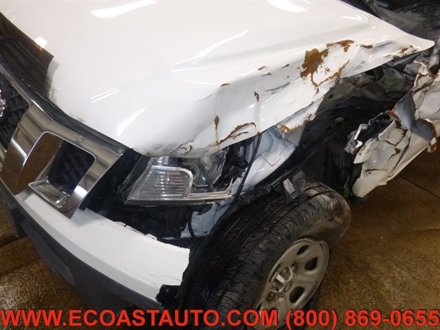 Used 2015 Nissan Frontier S RWD image 14