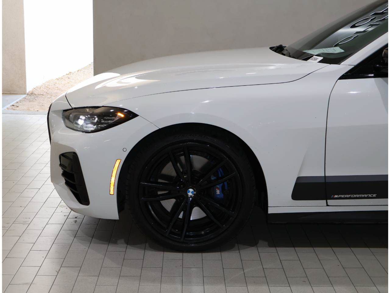Used 2022 BMW M440i Coupe w/ Premium Package RWD image 4
