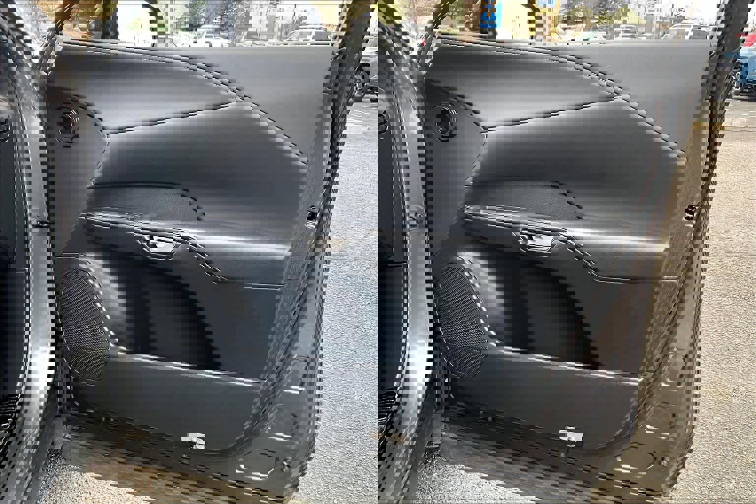 Used 2025 Lexus RX 350 Premium w/ Accessory Package (Z1) image 19