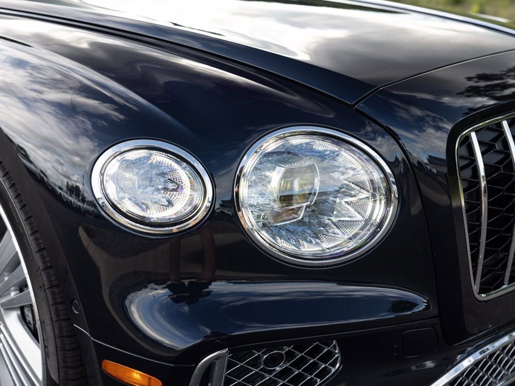 New 2026 Bentley Flying Spur Plug-In Hybrid AWD/4WD image 19