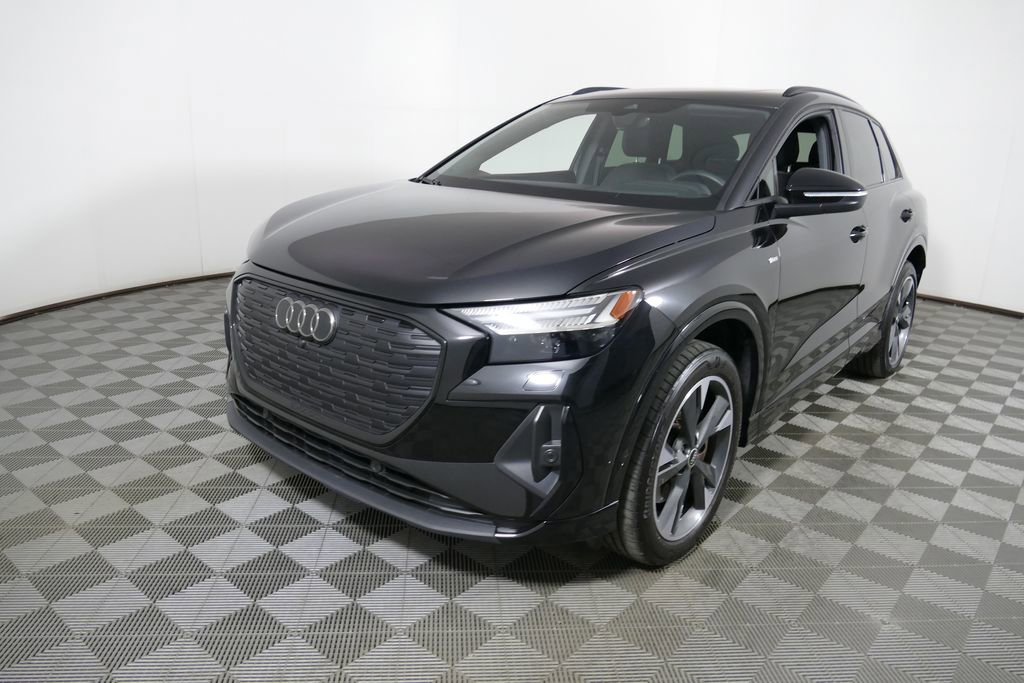 Used 2023 Audi Q4 e-tron Prestige w/ Black Optic Package AWD/4WD image 3