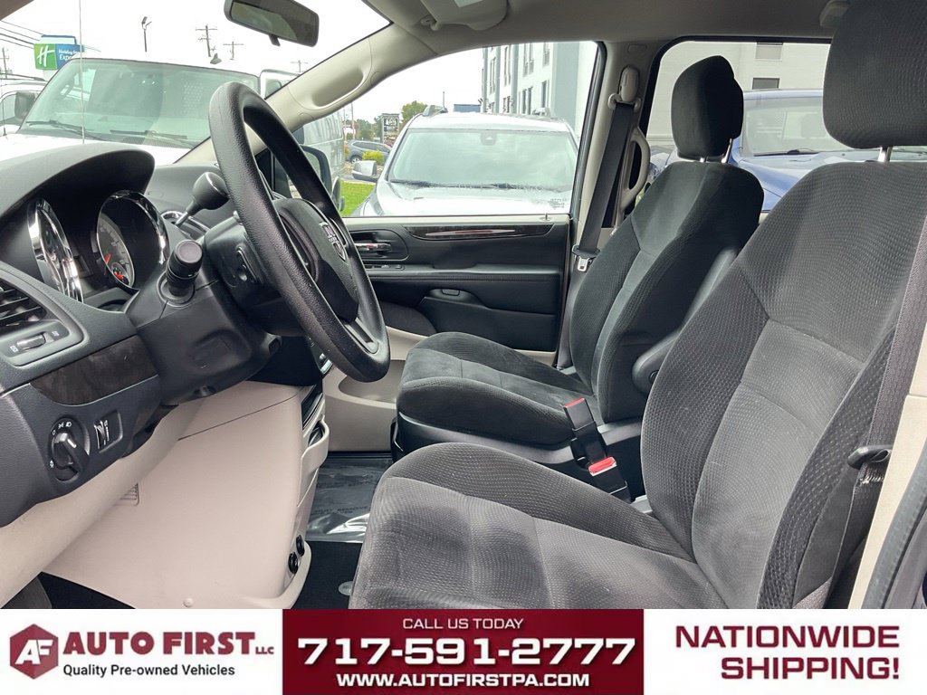 Used 2017 Dodge Grand Caravan SE w/ Power Window Group FWD image 7