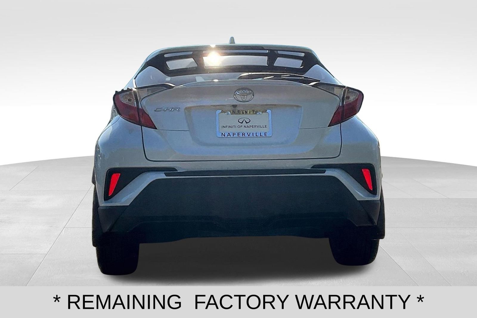 Used 2022 Toyota C-HR XLE FWD image 6