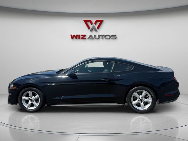 Used 2018 Ford Mustang Coupe RWD image 2
