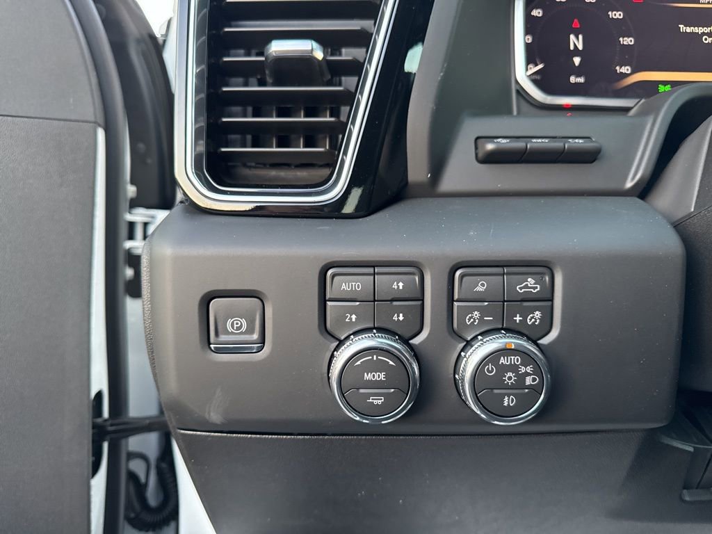 New 2026 GMC Sierra 2500 Denali w/ Denali Reserve Package image 14