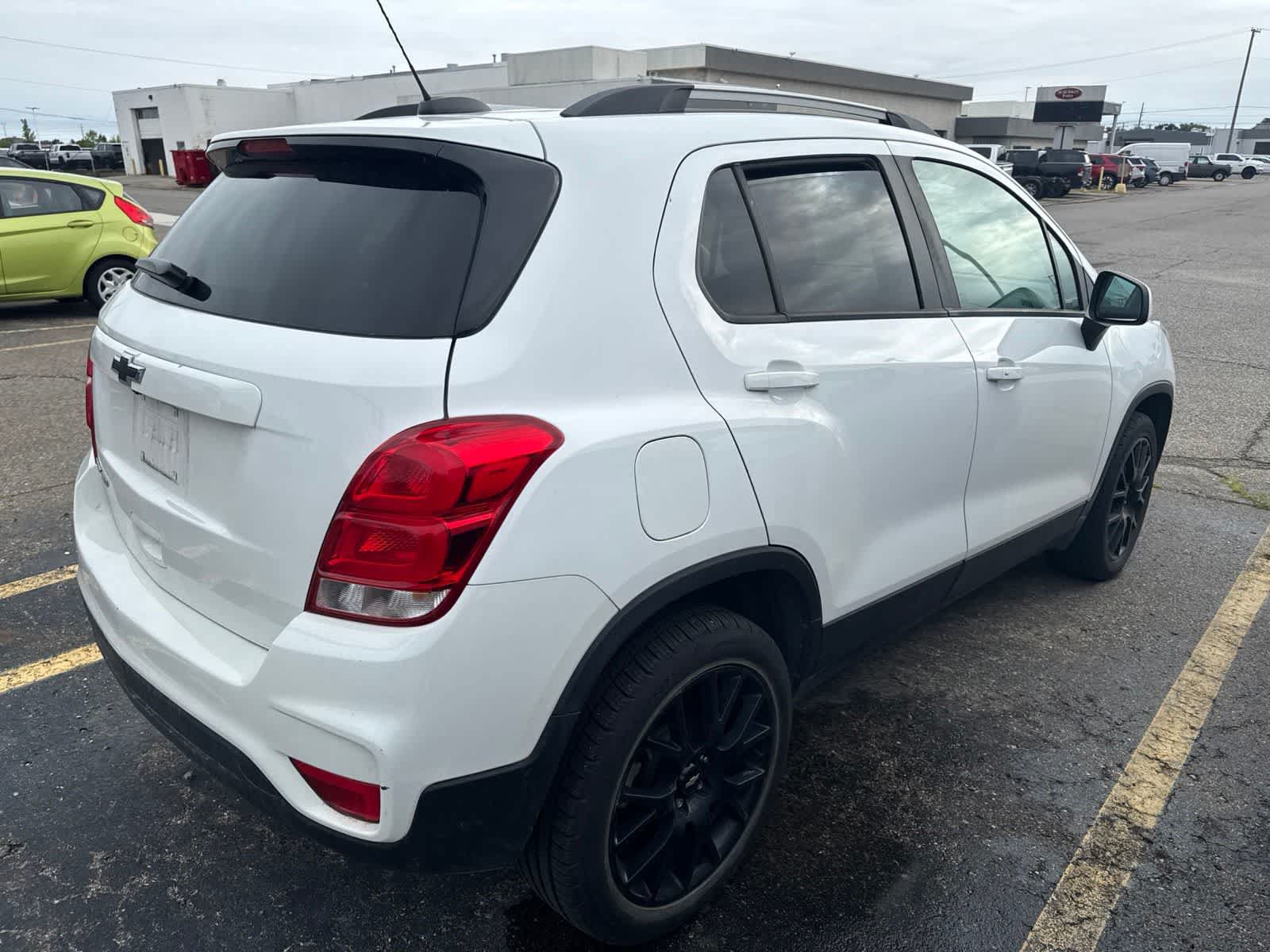 Used 2021 Chevrolet Trax LT w/ Sport Edition AWD/4WD image 12