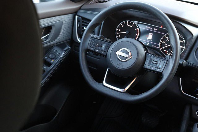 Certified 2023 Nissan Rogue SV AWD/4WD image 23