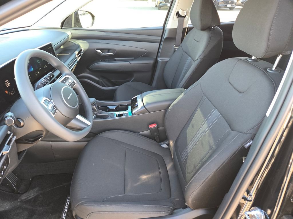 New 2026 Hyundai Tucson SEL image 16