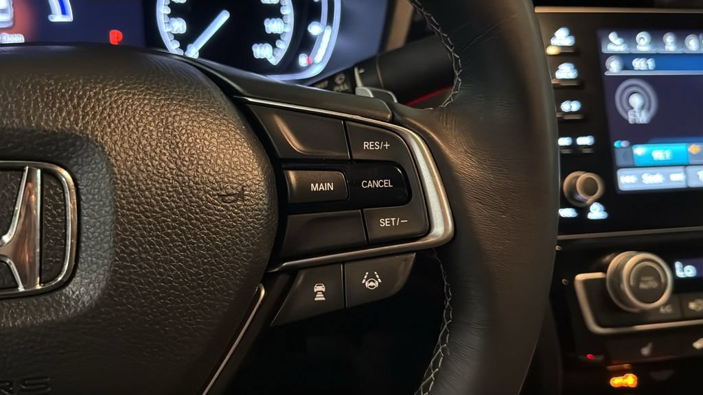 Used 2019 Honda Insight Touring image 25