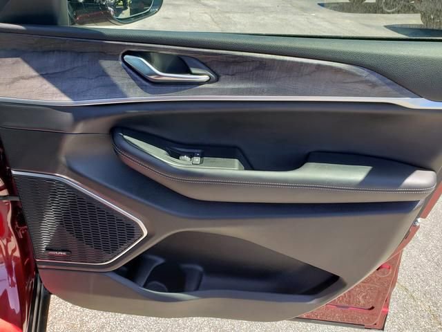 New 2024 Jeep Grand Cherokee L Limited w/ Black Appearance Package image 20