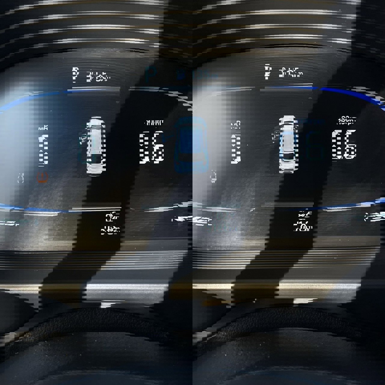 Used 2025 Hyundai Venue SE image 15