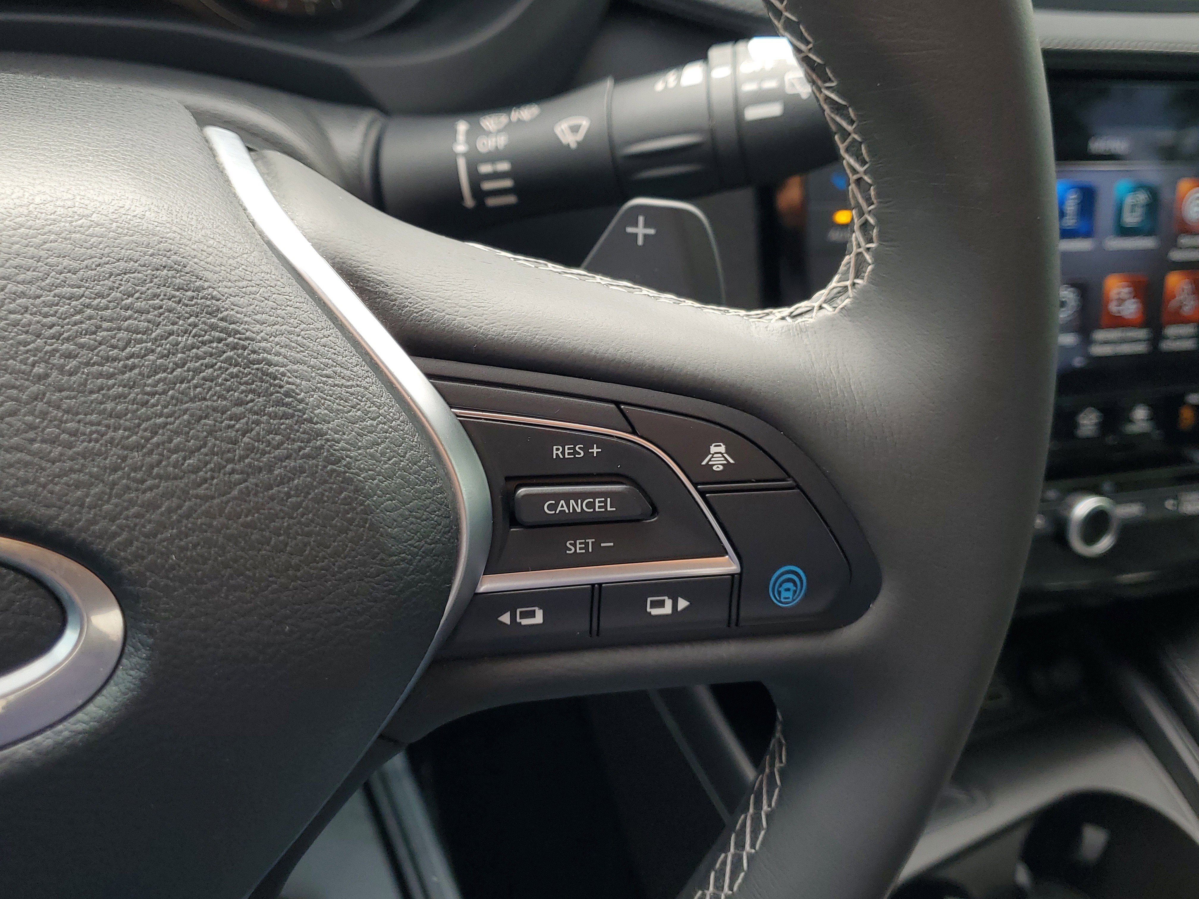 Used 2023 INFINITI QX50 Luxe FWD image 23