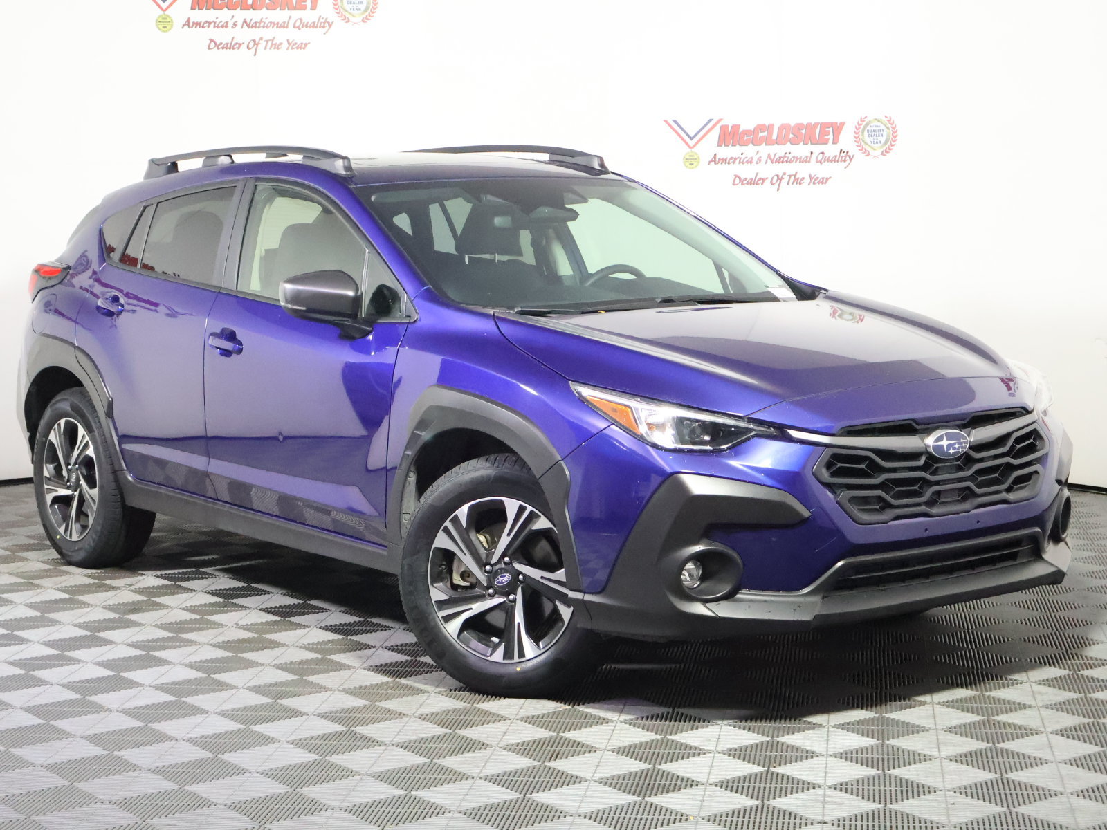 Used 2025 Subaru Crosstrek 2.5i Premium AWD/4WD image 2