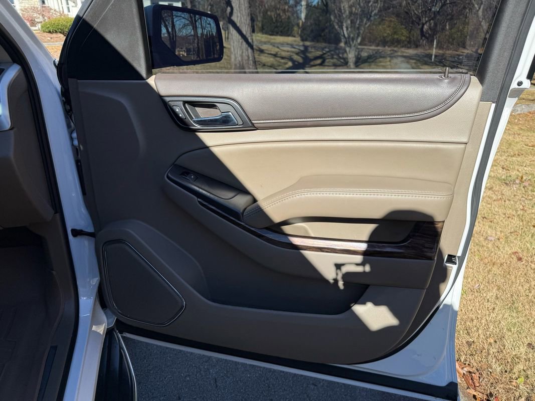 Used 2016 GMC Yukon SLT w/ Open Road Package image 42