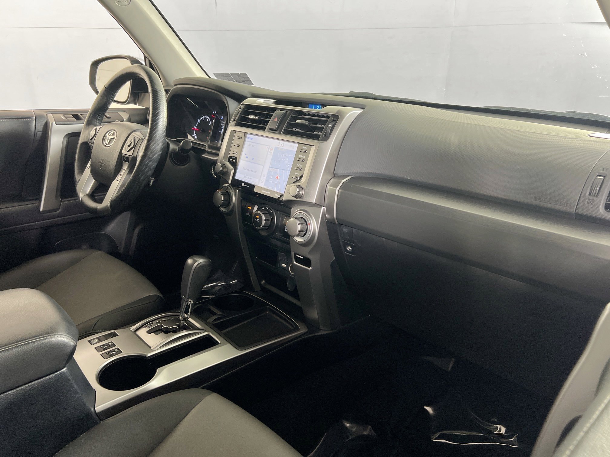 Used 2024 Toyota 4Runner SR5 Premium w/ TRD Black Wheel Package (TMS) image 28