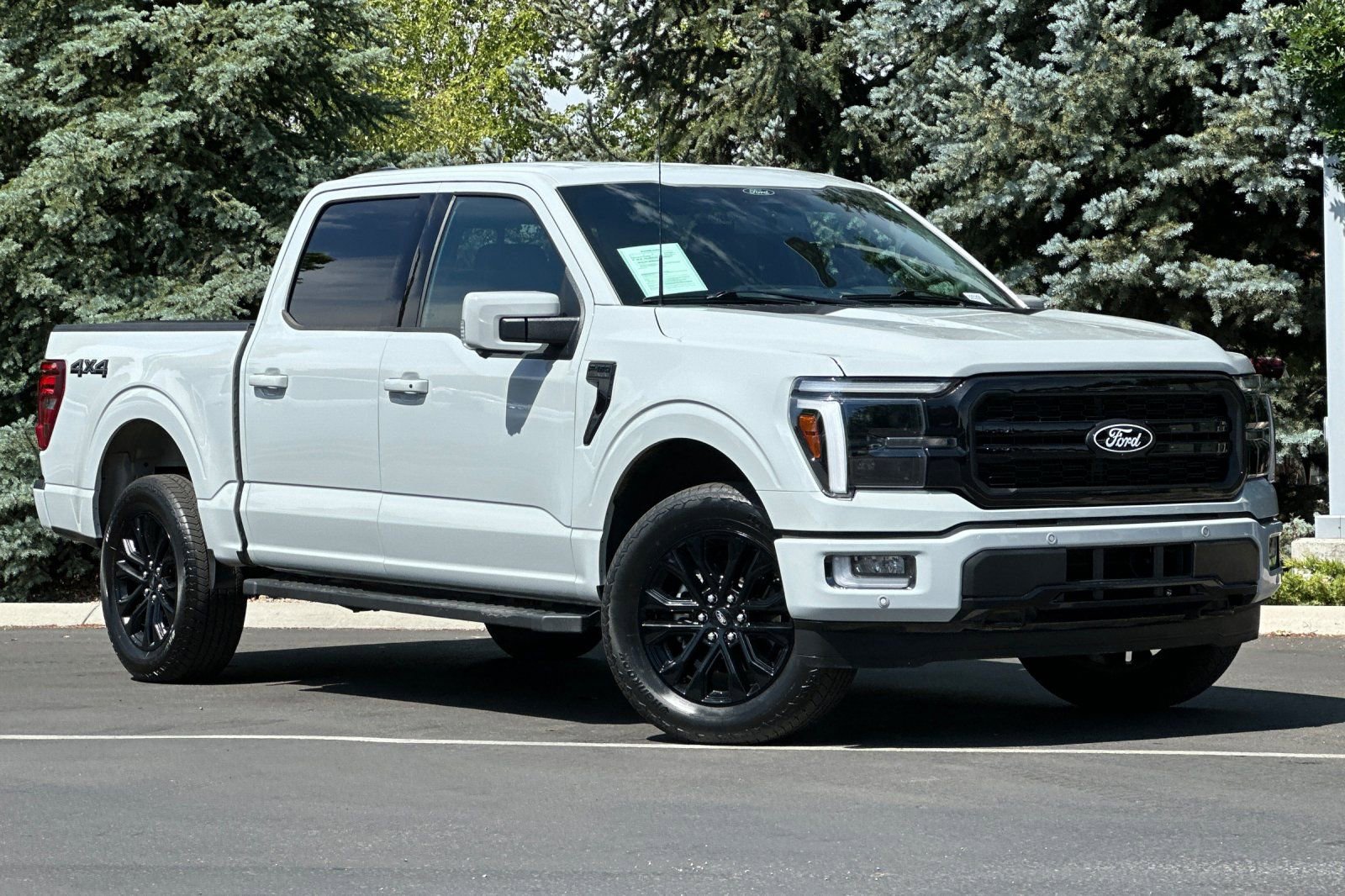 Used 2024 Ford F150 Lariat image 2