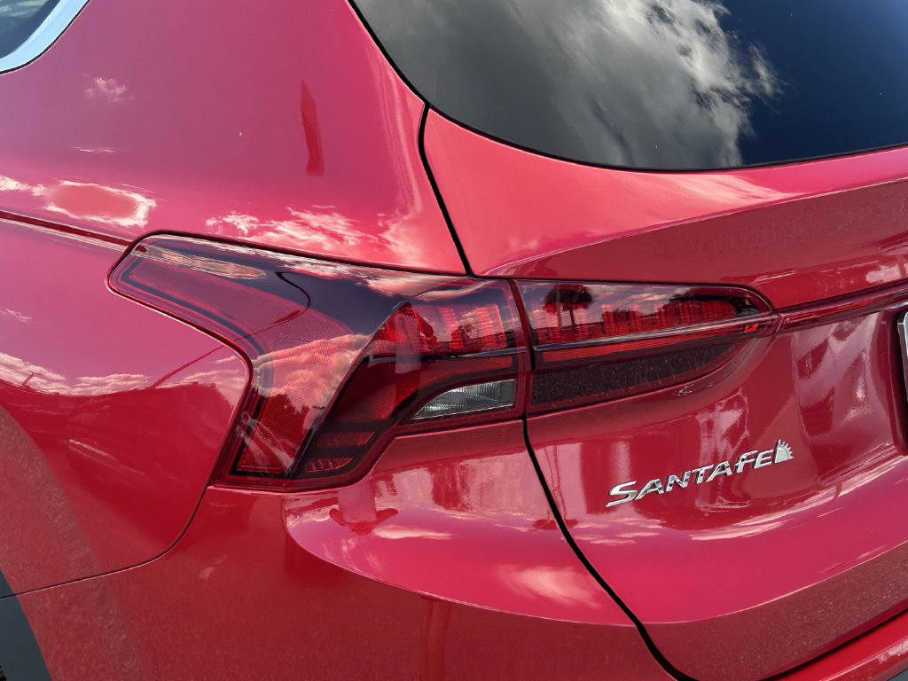 Certified 2023 Hyundai Santa Fe SE FWD image 14