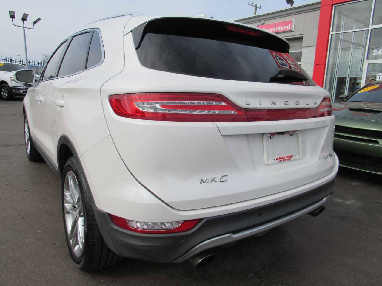 Used 2015 Lincoln MKC AWD w/ Equipment Group 102A Reserve image 5