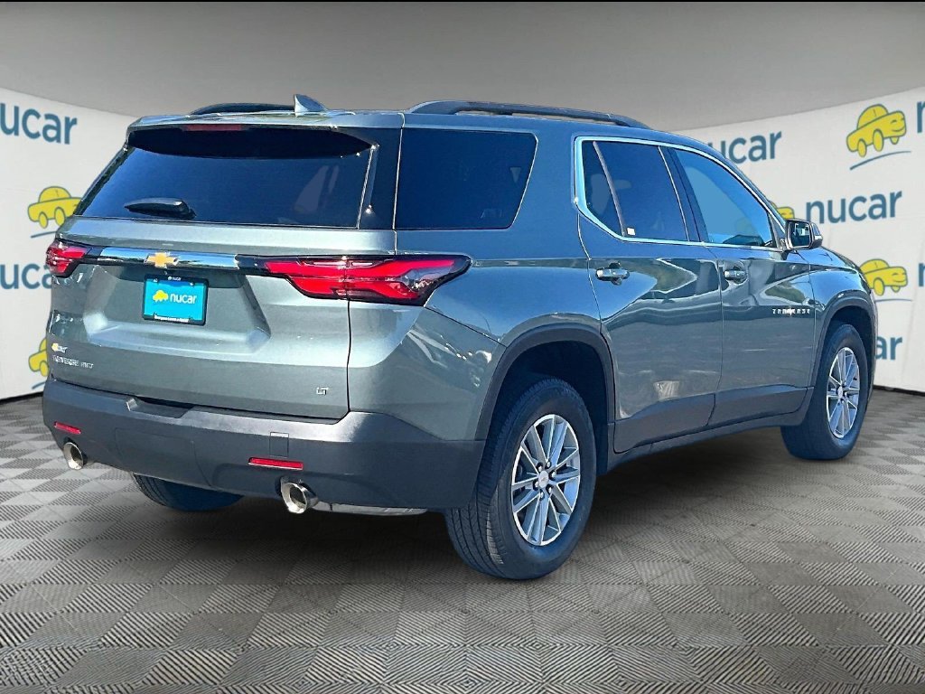 Used 2023 Chevrolet Traverse LT AWD/4WD image 6