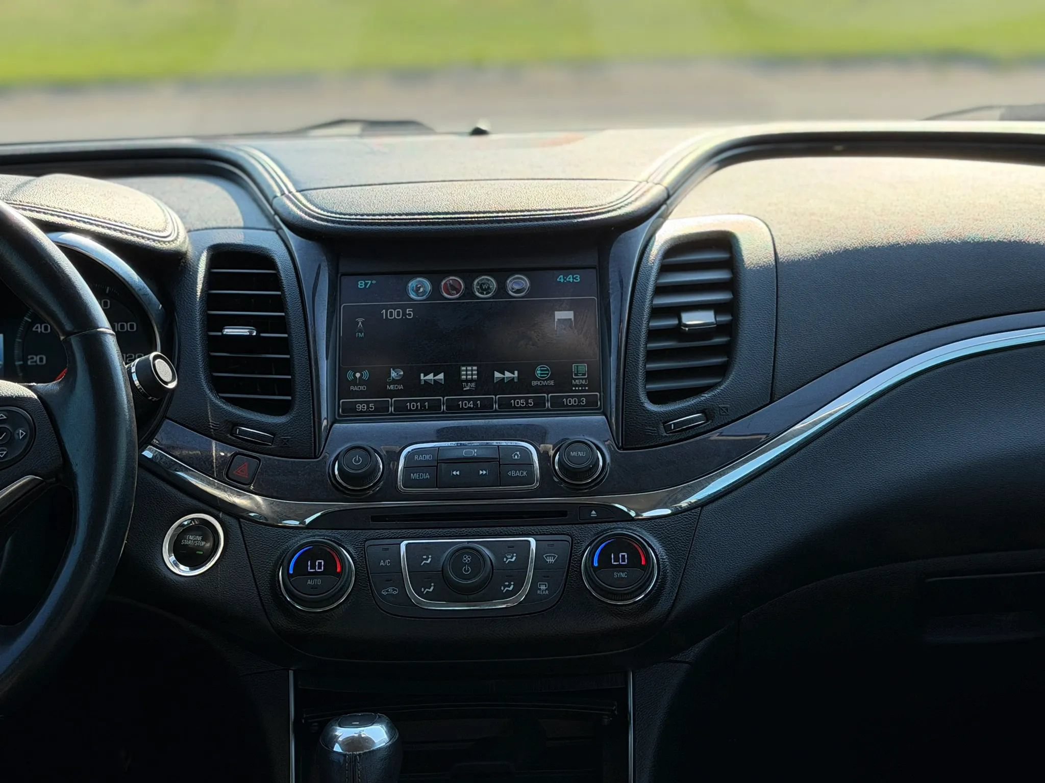 Used 2020 Chevrolet Impala Premier FWD image 15