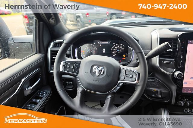 New 2026 RAM 2500 Laramie AWD/4WD image 7