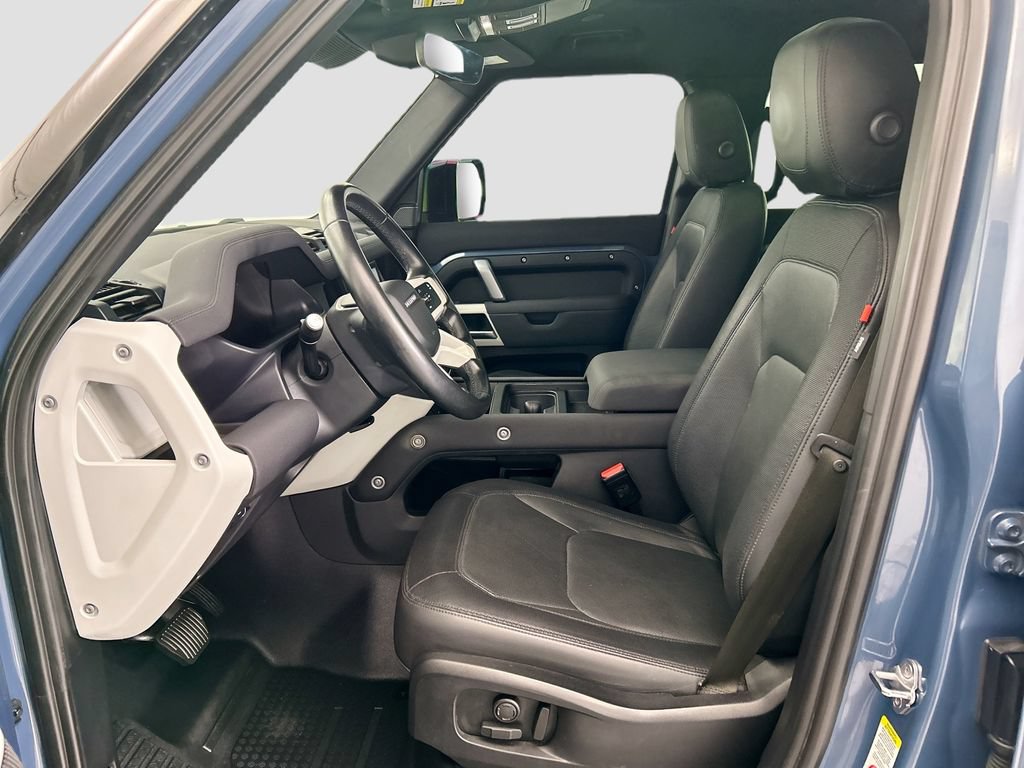 Used 2023 Land Rover Defender 110 X-Dynamic SE AWD/4WD image 18
