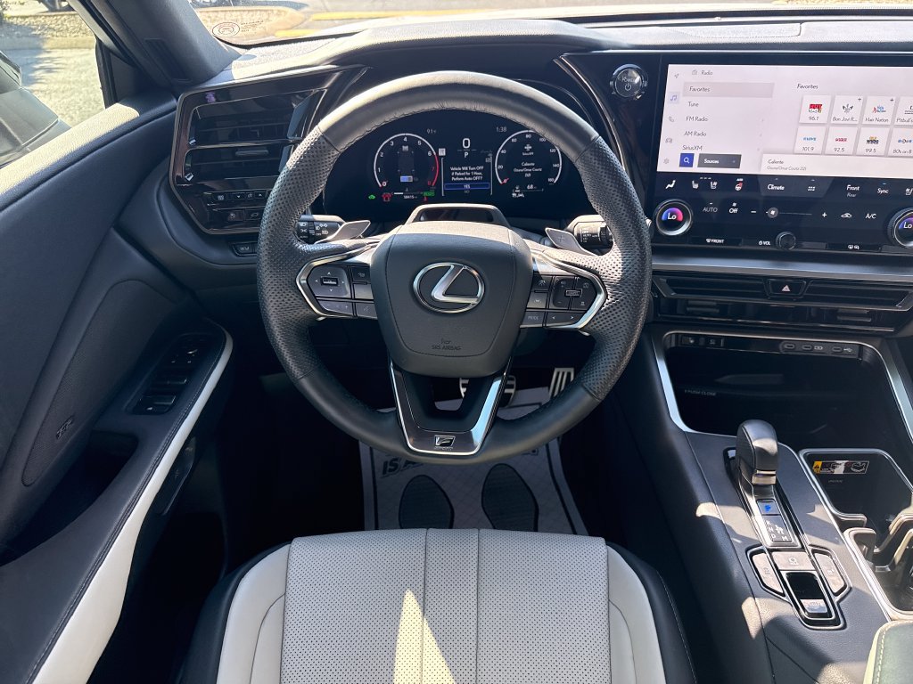 Used 2024 Lexus TX 500h AWD w/ Technology Package image 17
