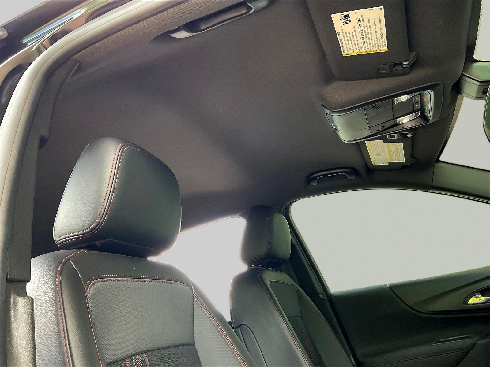 Used 2022 Chevrolet Equinox RS w/ Infotainment Package FWD image 27