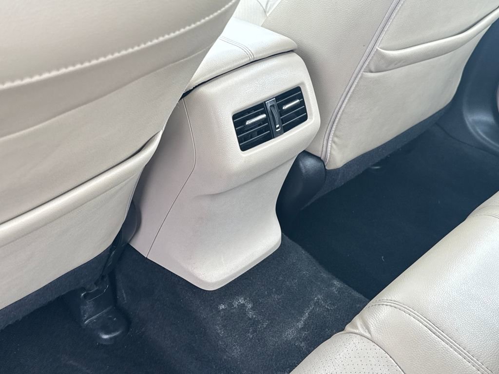 Used 2015 Honda Accord EX-L image 38