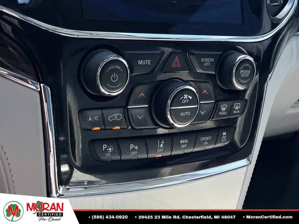 Used 2021 Jeep Grand Cherokee Summit AWD/4WD image 22