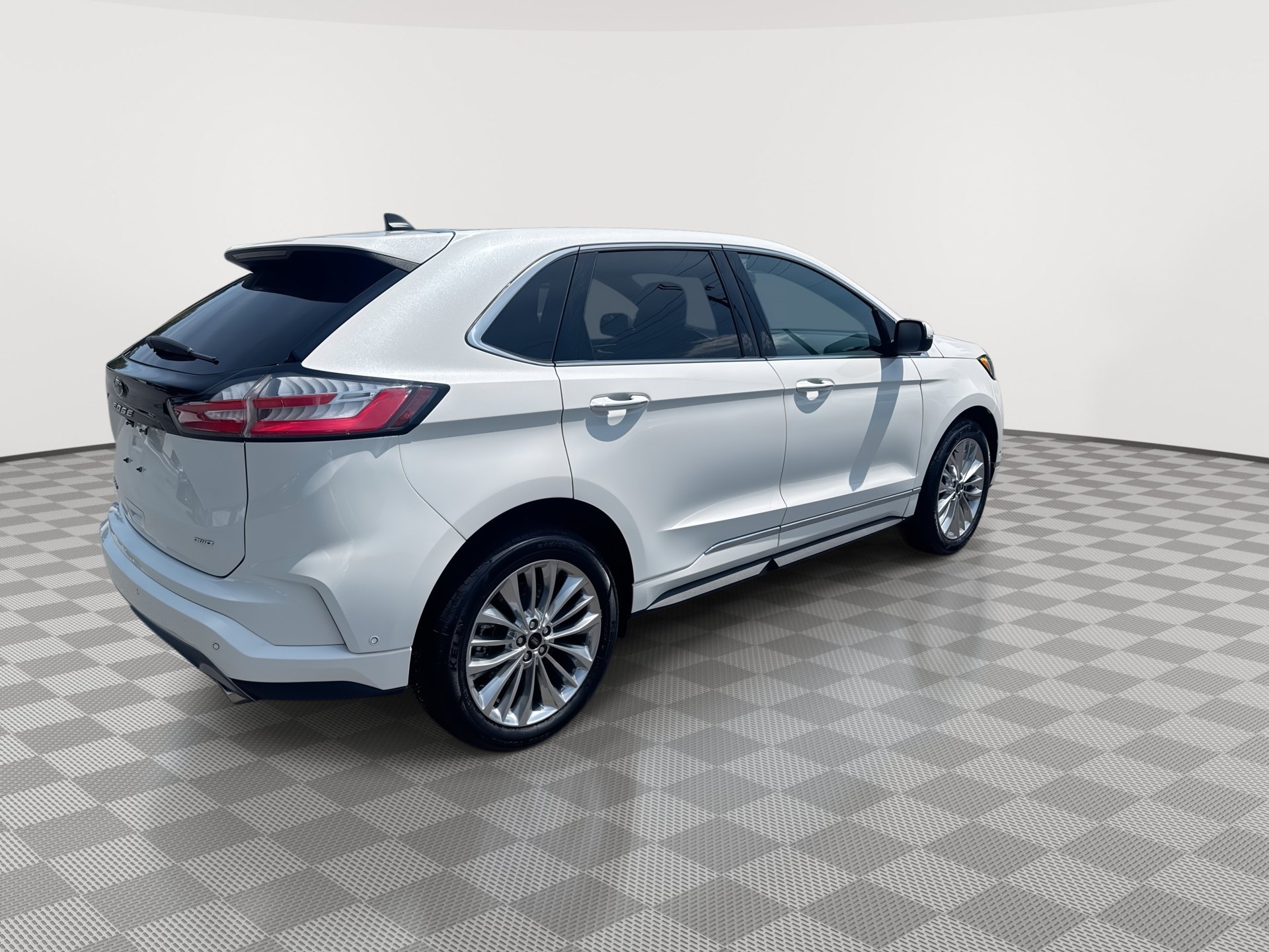 Used 2024 Ford Edge Titanium w/ Titanium Elite Package AWD/4WD image 8