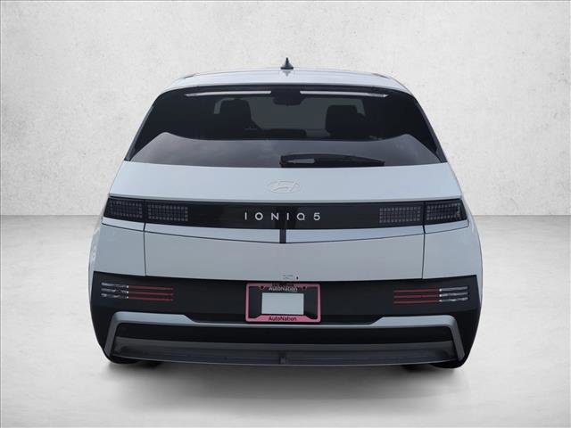 New 2026 Hyundai Ioniq 5 SE image 8