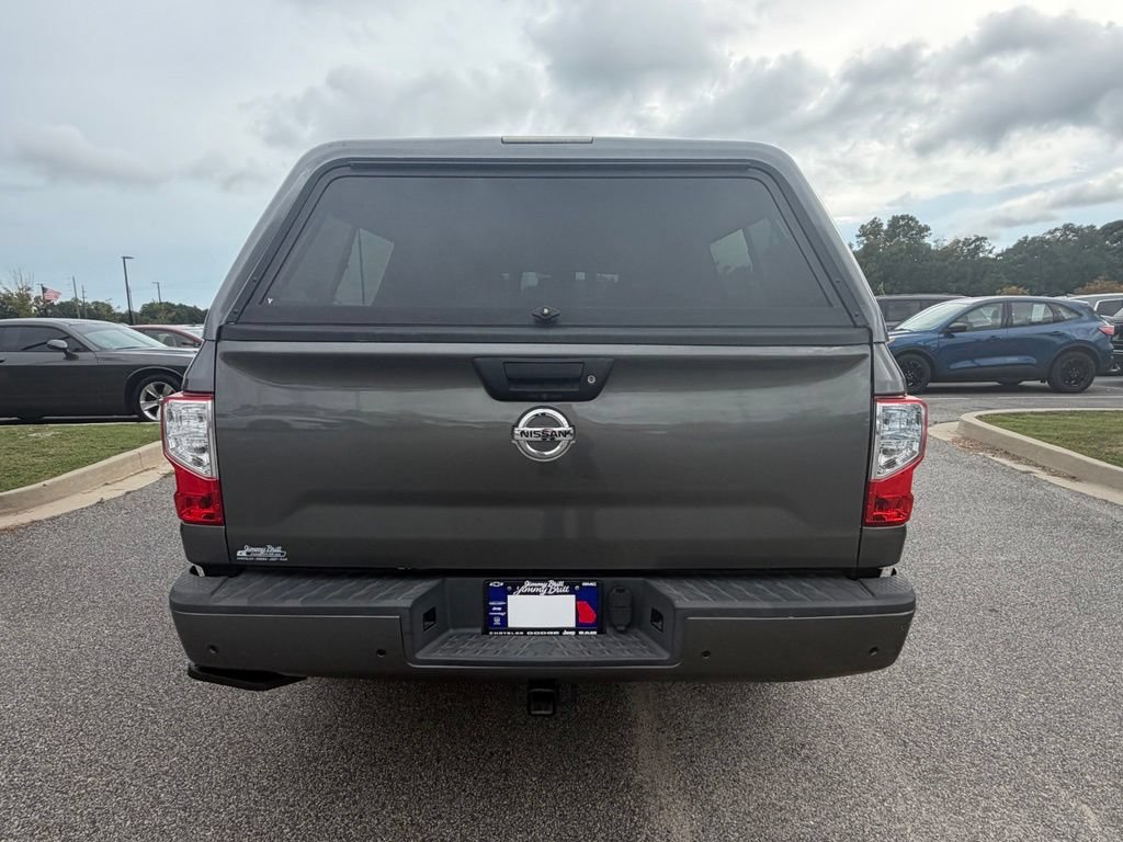 Used 2021 Nissan Titan SV w/ SV Convenience Package RWD image 17