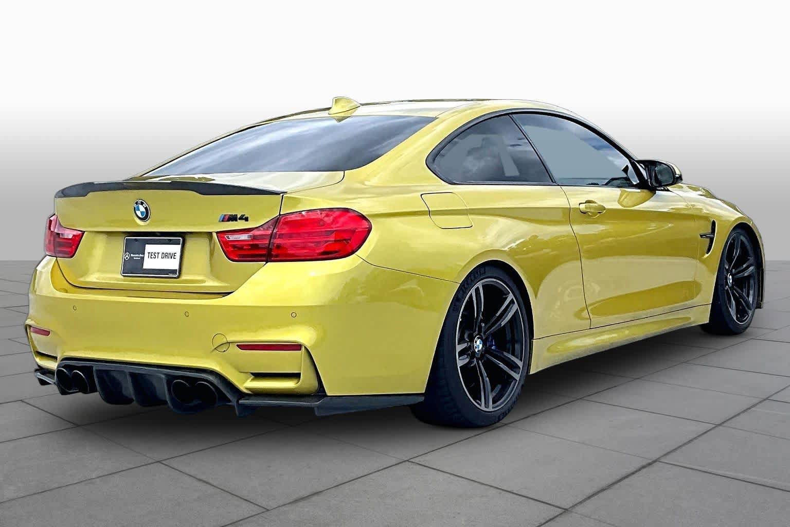 Used 2015 BMW M4 Coupe RWD image 12