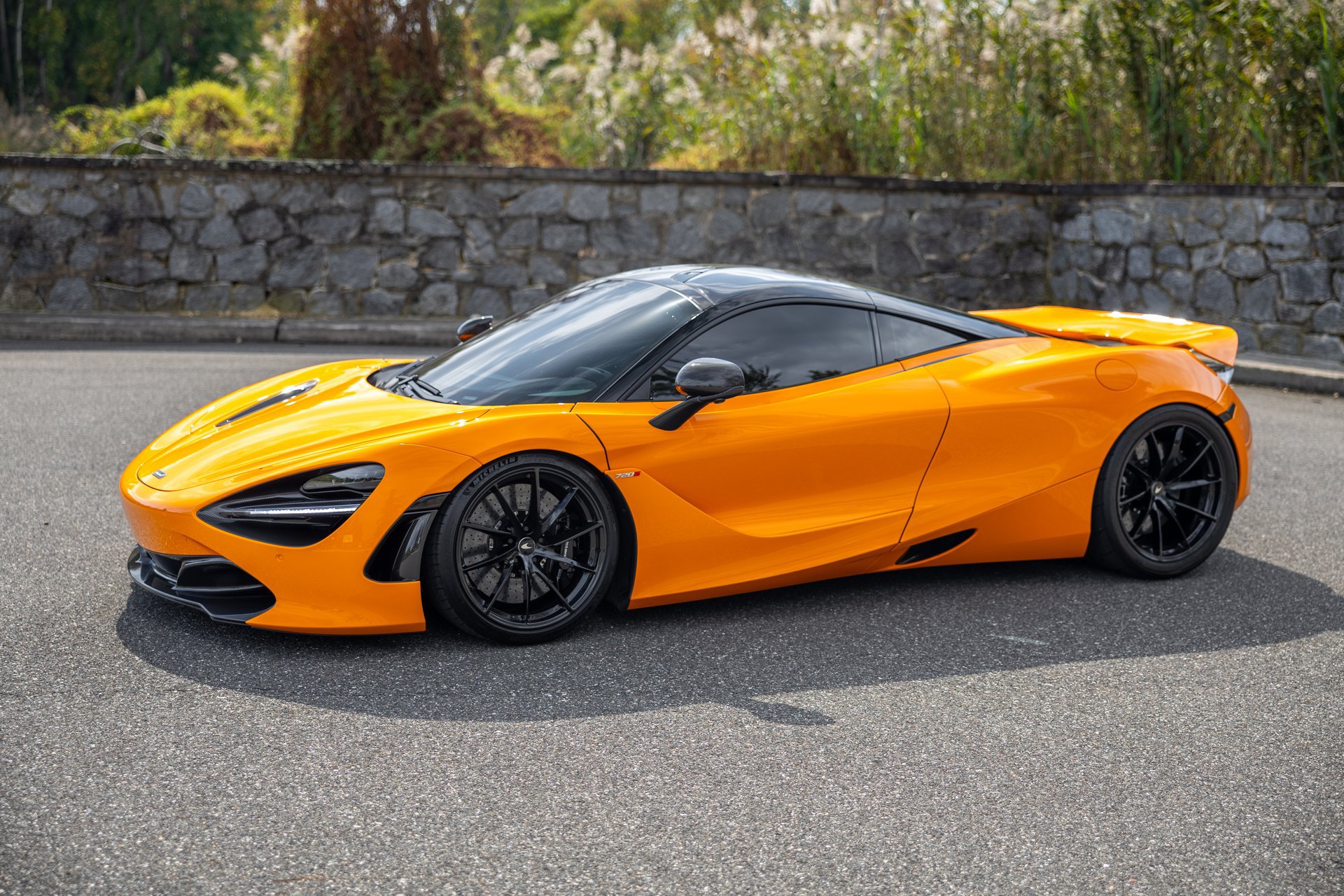 Used 2019 McLaren 720S RWD image 21