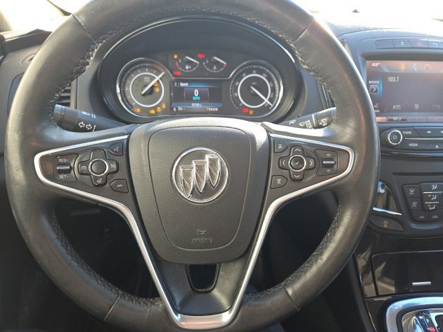 Used 2015 Buick Regal Premium w/ Experience Buick Package image 11