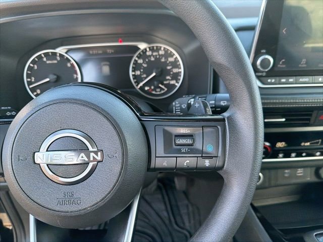 Used 2023 Nissan Rogue SV image 19