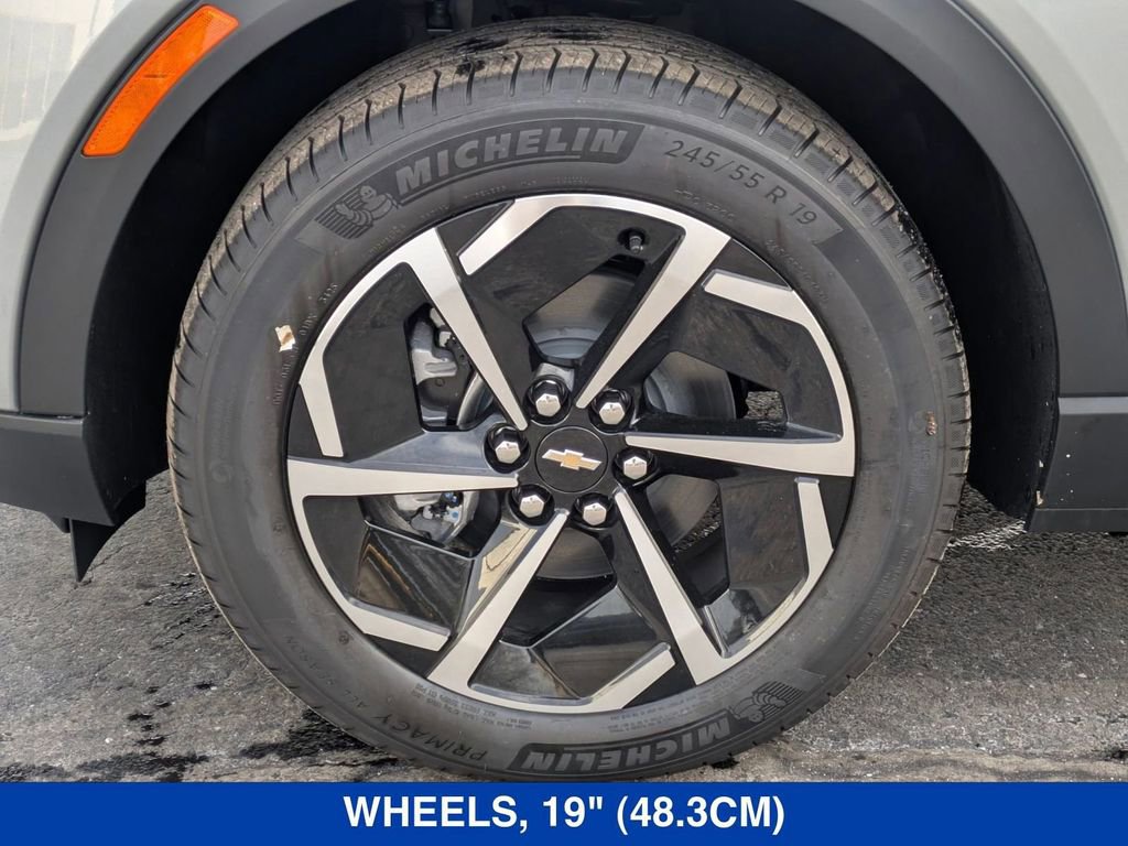 New 2026 Chevrolet Equinox EV LT image 10