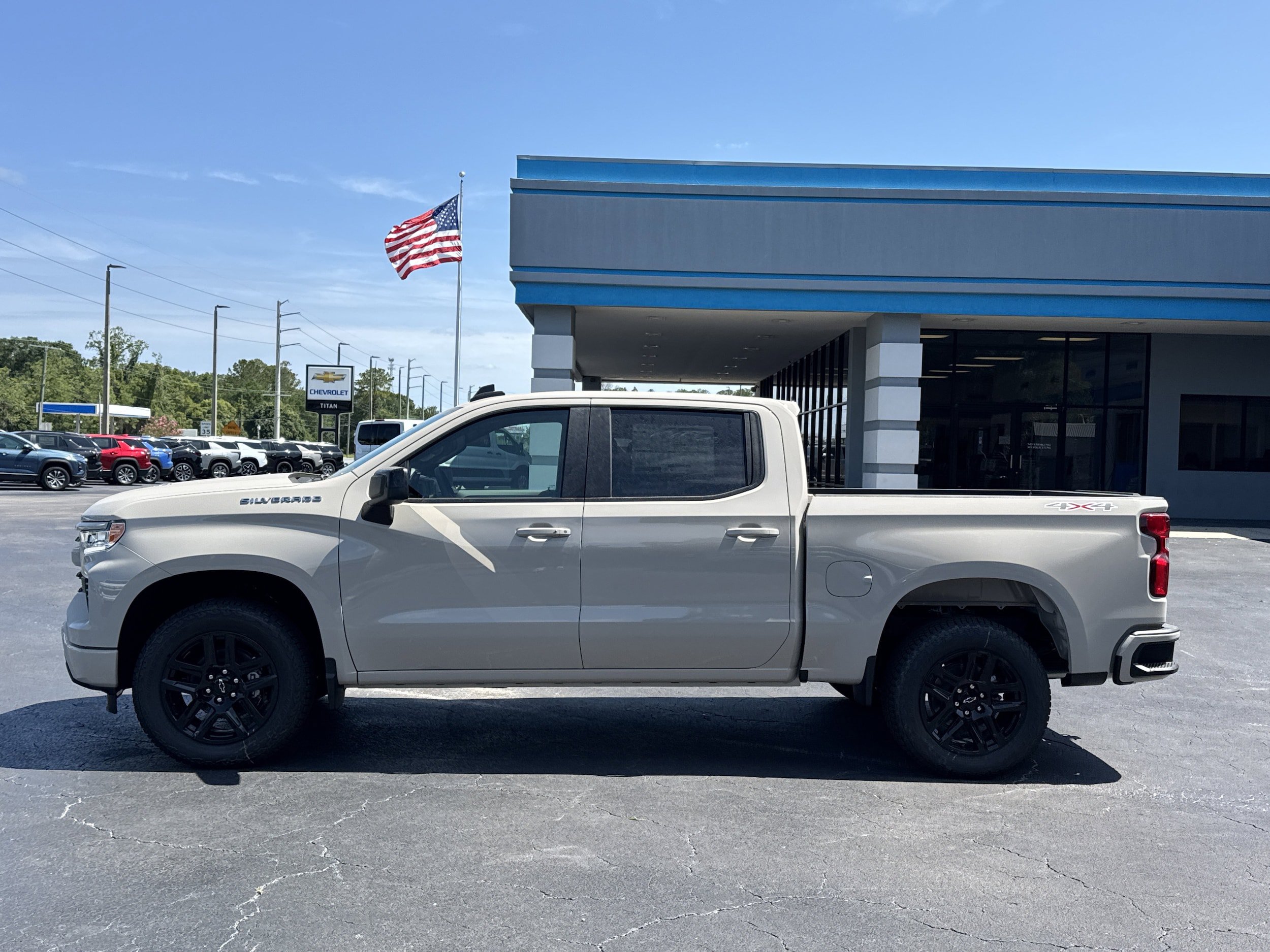 New 2026 Chevrolet Silverado 1500 RST w/ Convenience Package II AWD/4WD image 5