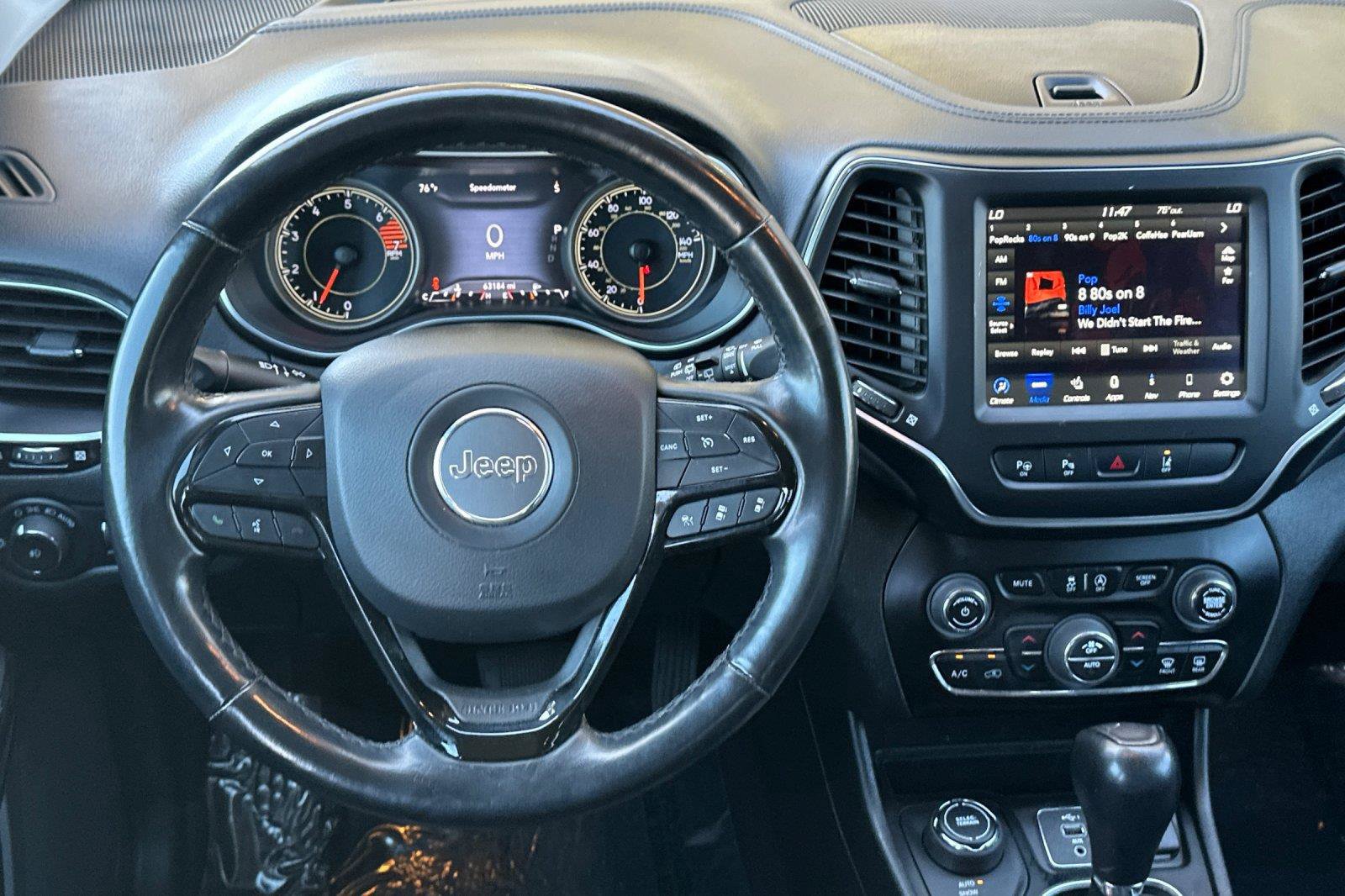 Used 2023 Jeep Cherokee Altitude Lux AWD/4WD image 14