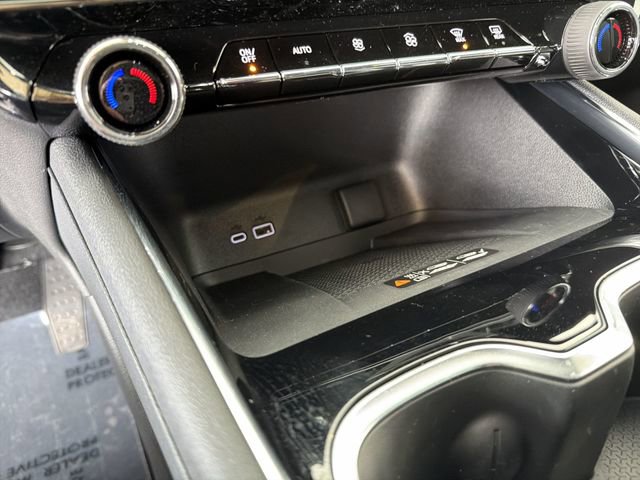 New 2026 Chevrolet Traverse LT w/ Midnight/Sport Edition image 30