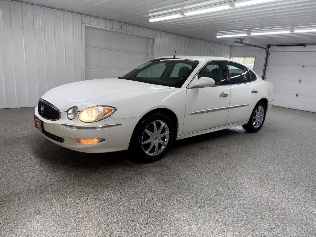 Used 2005 Buick LaCrosse CXS w/ Gold Convenience Package FWD image 3