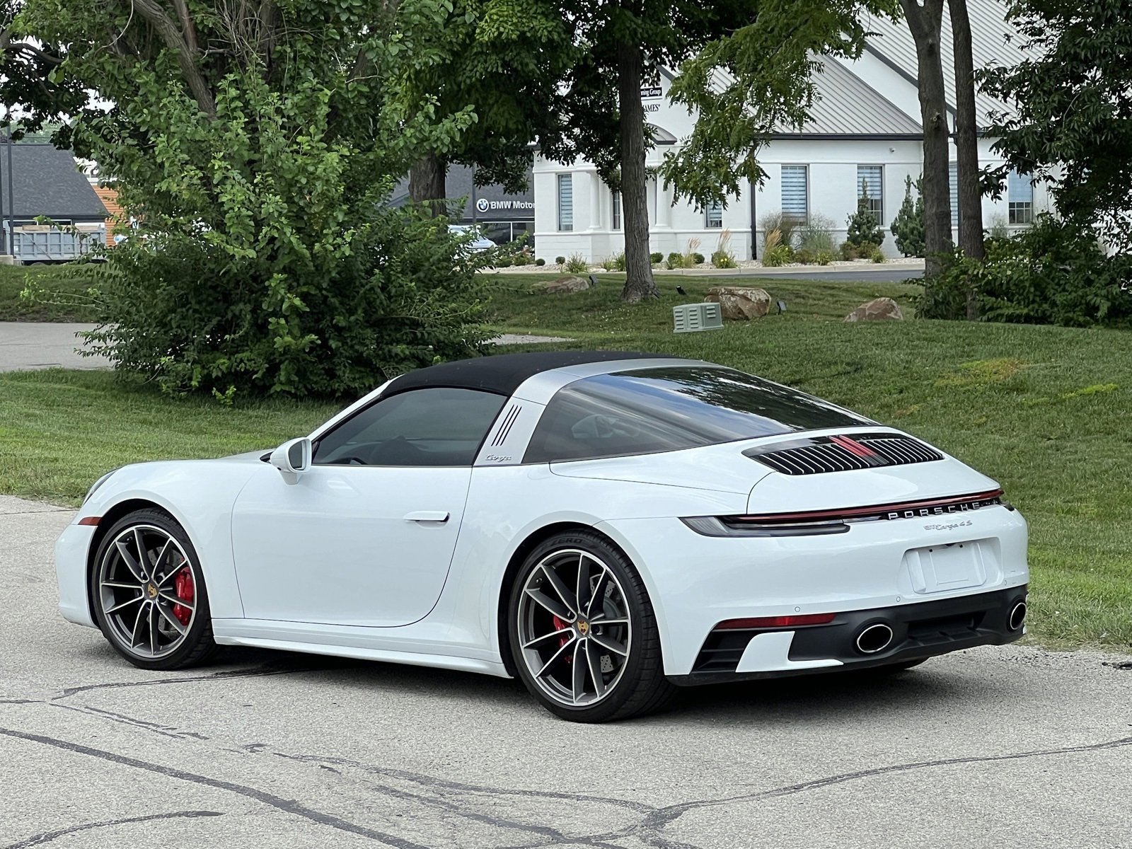 Certified 2021 Porsche 911 Targa 4S w/ Premium Package image 3