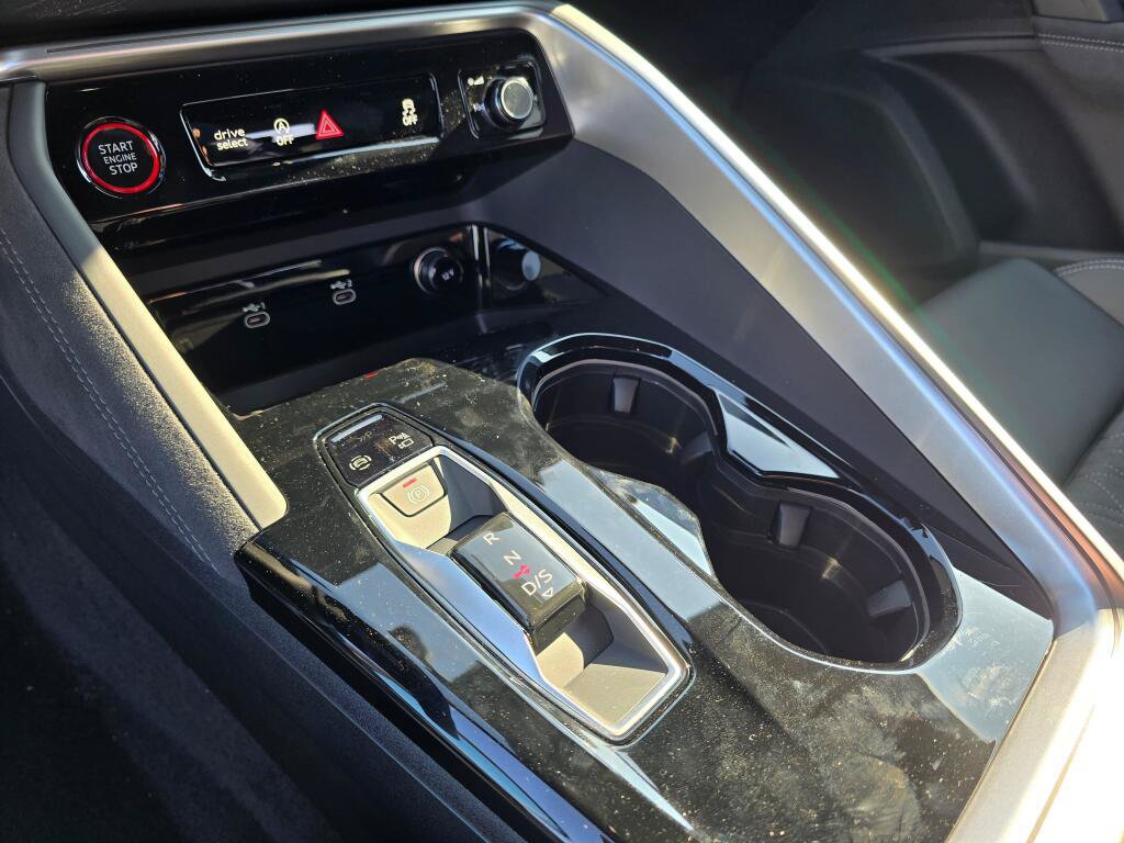 New 2026 Audi SQ5 Premium Plus AWD/4WD image 15