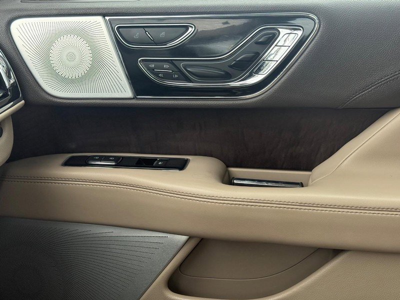 Certified 2024 Lincoln Navigator Reserve image 20