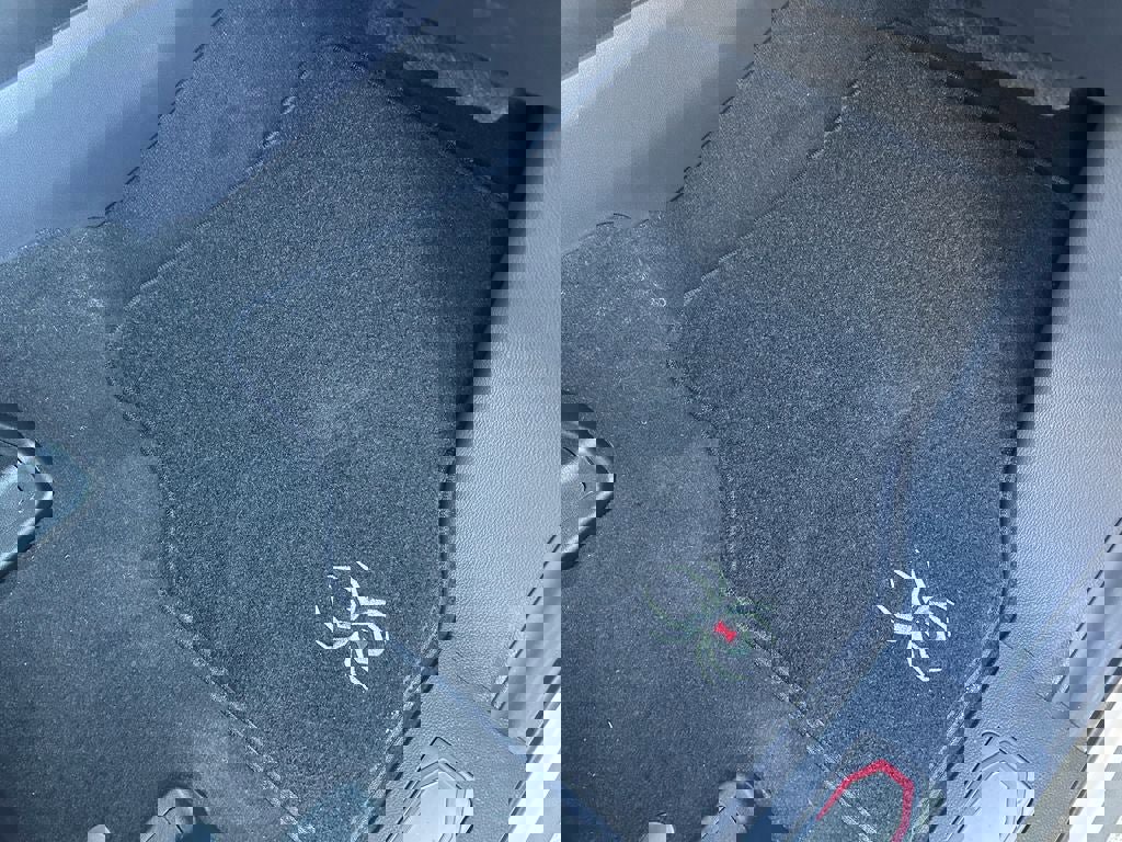 New 2026 Ford F250 Lariat w/ Black Appearance Package image 20