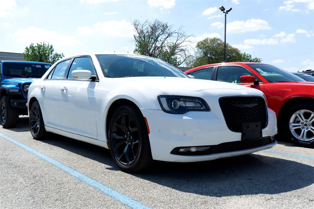 Used 2021 Chrysler 300 S