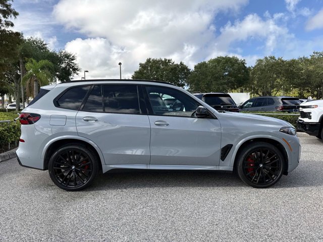 New 2026 BMW X5 sDrive40i w/ M Sport Package RWD image 2