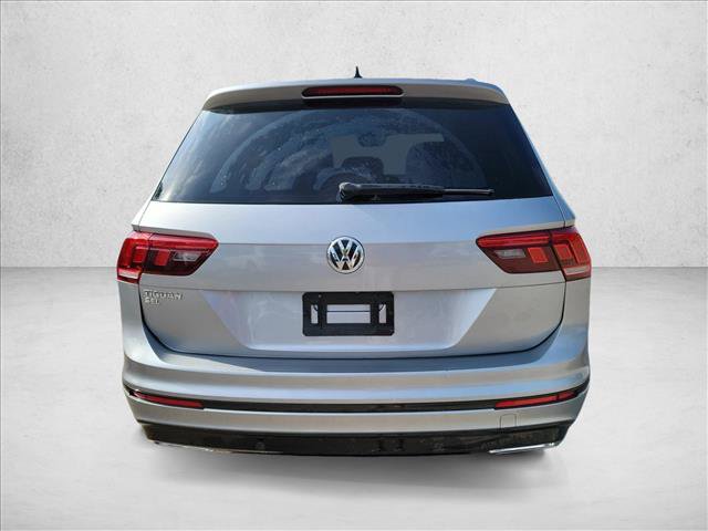 Used 2019 Volkswagen Tiguan SEL Premium R-Line FWD image 6