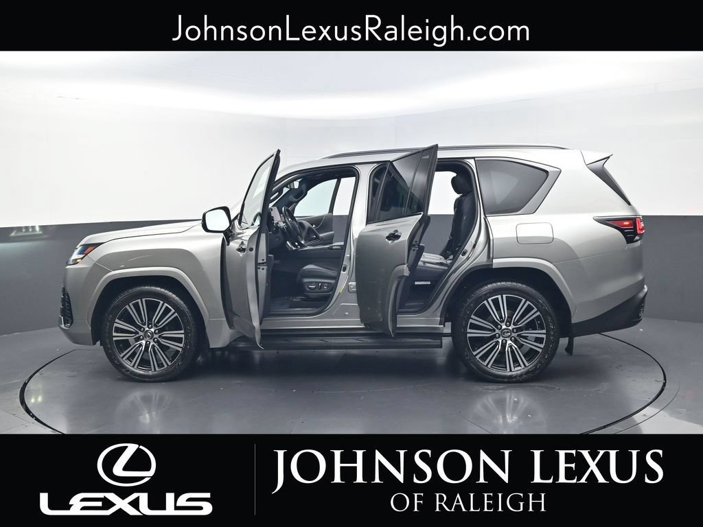 Used 2023 Lexus LX 600 4WD w/ Appearance Package image 36